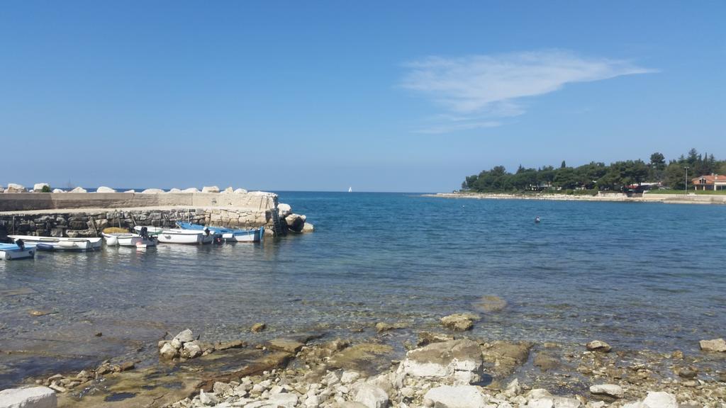 Hotel Zlatna Vala Umago Esterno foto